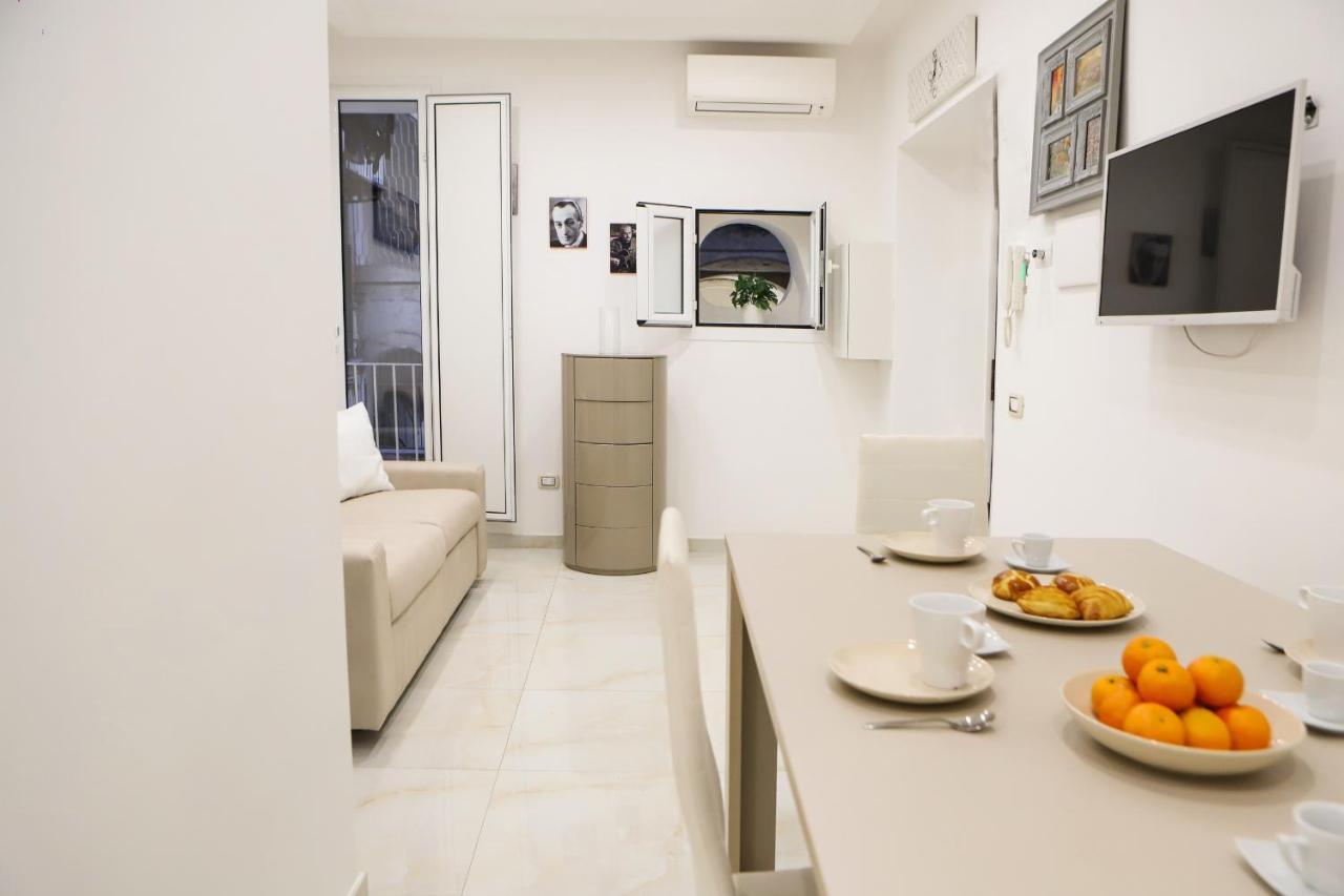 Cozy Apartment In Piazza Cavour By Wonderful Italy Неаполь Экстерьер фото