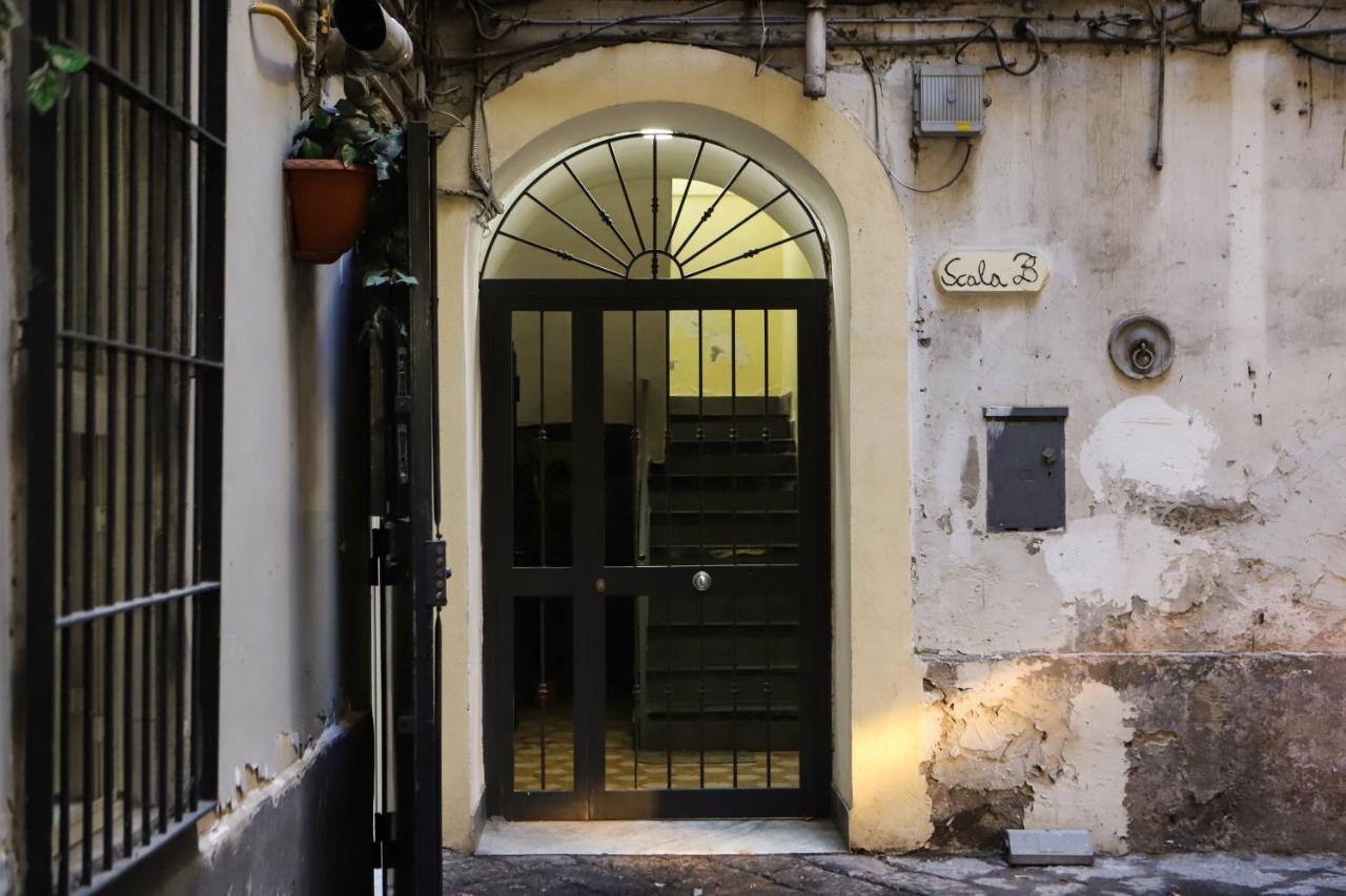 Cozy Apartment In Piazza Cavour By Wonderful Italy Неаполь Экстерьер фото